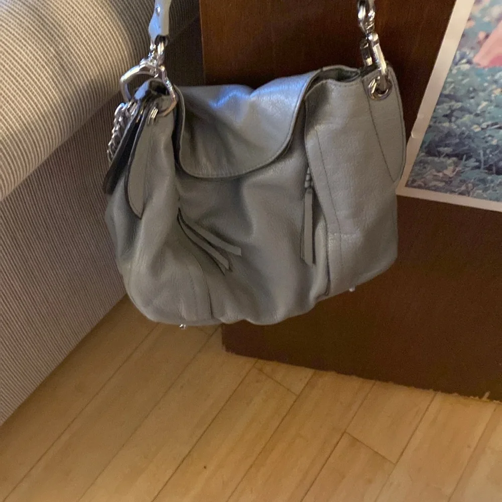 ORYANY grey bag zippers in front pocket on pocket in back Excellent condition